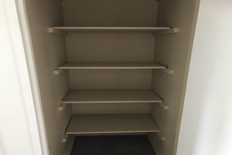 Photo of property in 19/218 Captain Springs Road, Onehunga, Auckland, 1061