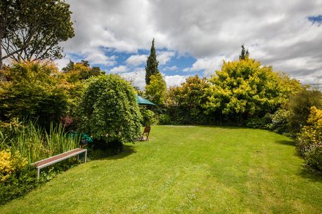 Photo of property in 7 The Oaks, Awapuni, Palmerston North, 4412