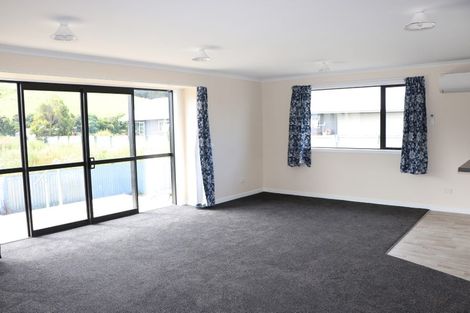 Photo of property in 1/289 Tomahawk Road, Ocean Grove, Dunedin, 9013