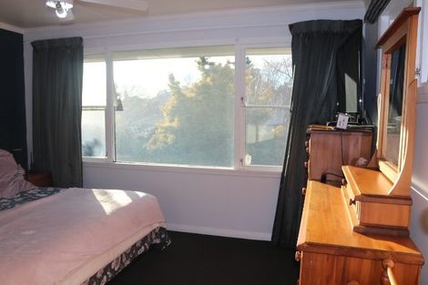 Photo of property in 30 Churchill Avenue, Hokowhitu, Palmerston North, 4410