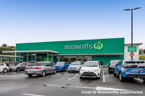 Photo of property in 77 Huatoki Street, Vogeltown, New Plymouth, 4310