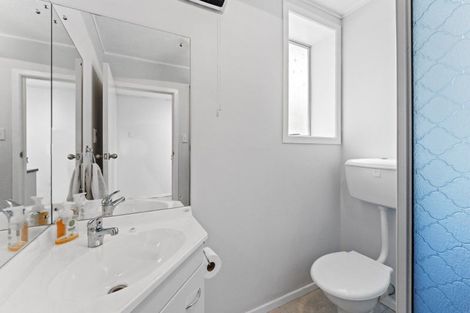 Photo of property in 24 Jocelyn Crescent, Pinehaven, Upper Hutt, 5019