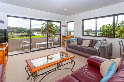 Photo of property in 613b Beach Road, Whangamata, 3620