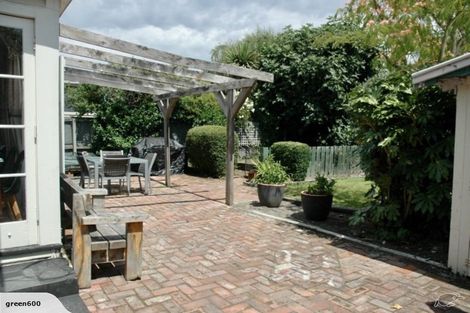 Photo of property in 53 Dover Street, St Albans, Christchurch, 8014