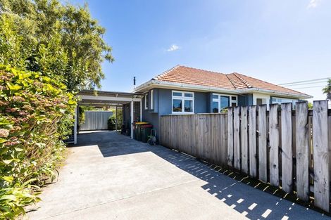 Photo of property in 2 Norman Street, Lower Vogeltown, New Plymouth, 4310