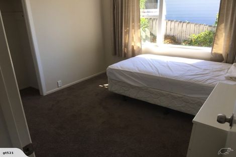 Photo of property in 23 Downing Street, Glenfield, Auckland, 0629