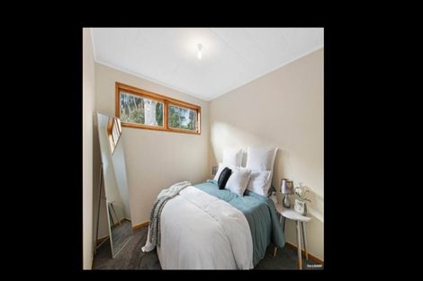 Photo of property in 1/7 Odette Road, Totara Vale, Auckland, 0629