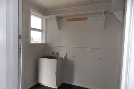 Photo of property in 3 Ngaire Street, Longburn, Palmerston North, 4412