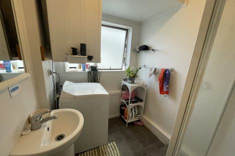 Photo of property in Adelphi Apartments, 183 The Terrace, Wellington Central, Wellington, 6011