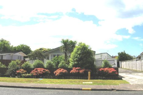 Photo of property in 9 Salamanca Road, Sunnynook, Auckland, 0620