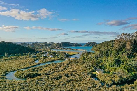 Photo of property in 847 Matapouri Road, Matapouri, Whangarei, 0173