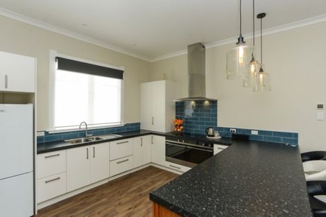 Photo of property in 15 Saint Marys Road, Waipukurau, 4200