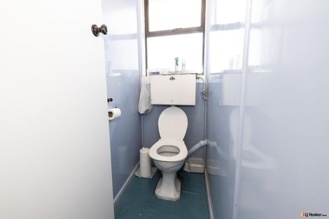 Photo of property in 15 Merrington Crescent, Aranui, Christchurch, 8061