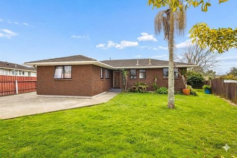 Photo of property in 47 Chadwick Crescent, Mangere East, Auckland, 2024