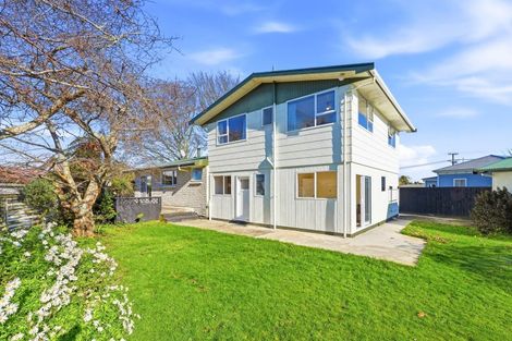 Photo of property in 12 Dawson Street, Pahiatua, 4910