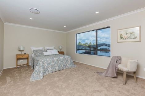 Photo of property in 19 Brickworks Bay Road, Hobsonville, Auckland, 0618
