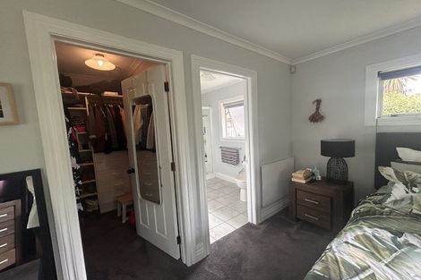 Photo of property in 108 Pacific Drive, Fitzherbert, Palmerston North, 4410
