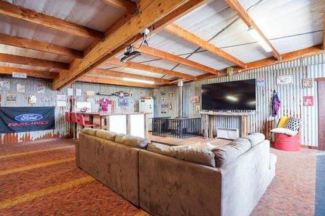 Photo of property in 381 Bay Road, West Plains, Invercargill, 9879