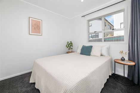 Photo of property in 2/45 Reynella Drive, Massey, Auckland, 0614