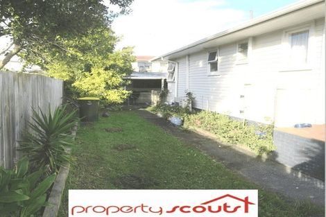 Photo of property in 2/8 Latham Avenue, Pakuranga, Auckland, 2010