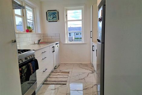 Photo of property in 17 Strand Crescent, Naenae, Lower Hutt, 5011