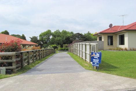 Photo of property in 33 Freshfields Road, Waimauku, 0812