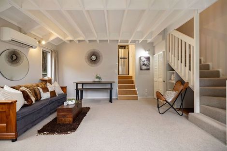 Photo of property in 257 Fernhill Road, Sunshine Bay, Queenstown, 9300