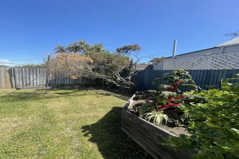 Photo of property in 1/58 Oram Avenue, New Brighton, Christchurch, 8061