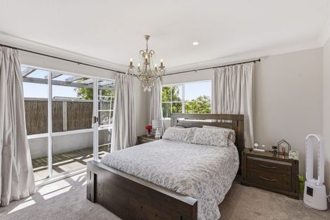 Photo of property in 34 Cedar Drive, Paraparaumu Beach, Paraparaumu, 5032