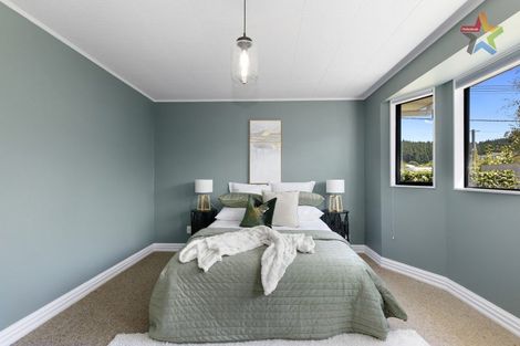 Photo of property in 9 Field Street, Silverstream, Upper Hutt, 5019