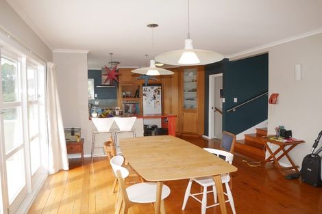 Photo of property in 18 Kirkway, Raumati Beach, Paraparaumu, 5032