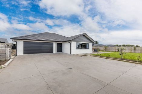 Photo of property in 31 Keene Drive, Bell Block, New Plymouth, 4312