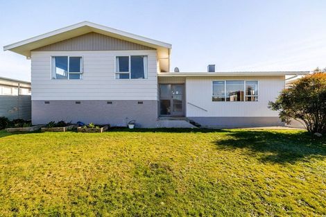 Photo of property in 14 Dewe Avenue, Feilding, 4702