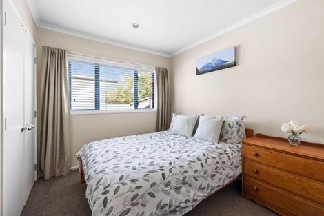 Photo of property in 1a Upham Street, Havelock North, 4130