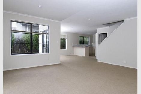 Photo of property in 4 Reefton Place, Flat Bush, Auckland, 2019