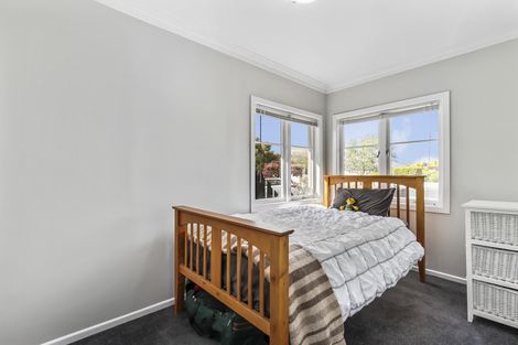 Photo of property in 20 Grove Road, Papakura, 2110