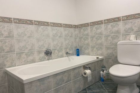 Photo of property in Mon Desir Apartments, 5/175a Hurstmere Road, Takapuna, Auckland, 0622