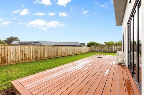 Photo of property in 11 Smith Street, Lepperton, New Plymouth, 4373