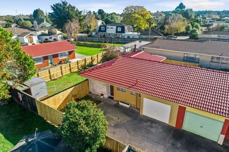 Photo of property in 2/461 Great South Road, Opaheke, Papakura, 2113