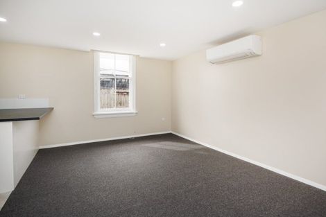 Photo of property in 305 Featherston Street, Palmerston North, 4410