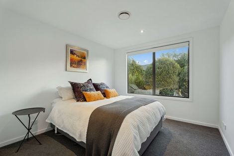 Photo of property in 54 Jacks Point Rise, Jacks Point, Queenstown, 9371