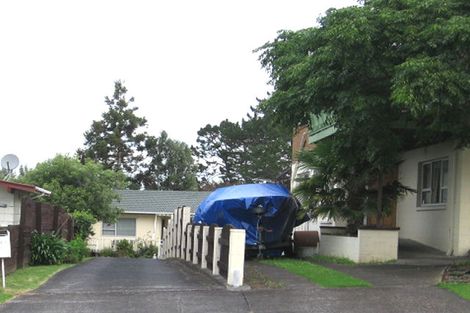 Photo of property in 2/341 Royal Road, Massey, Auckland, 0614