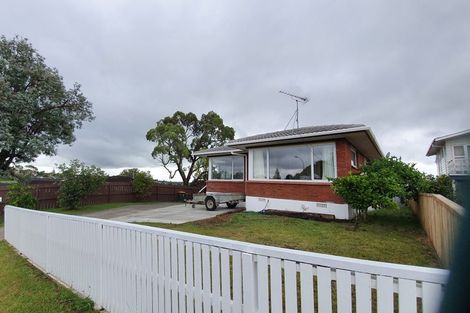 Photo of property in 36 Jade Avenue, Pakuranga Heights, Auckland, 2010