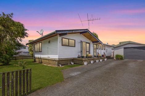 Photo of property in 99 Gibbons Street, Ebdentown, Upper Hutt, 5018
