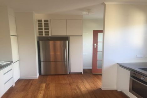 Photo of property in 2/32 Nihill Crescent, Mission Bay, Auckland, 1071