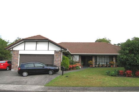 Photo of property in 89 Manhattan Heights, Glendene, Auckland, 0602