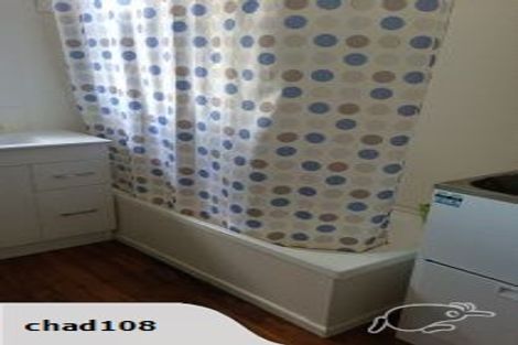 Photo of property in 4/221 Mount Smart Road, Onehunga, Auckland, 1061