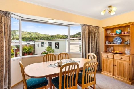 Photo of property in 17 Momona Street, Wainuiomata, Lower Hutt, 5014