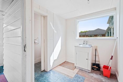 Photo of property in 64 Milton Street, Somerfield, Christchurch, 8024