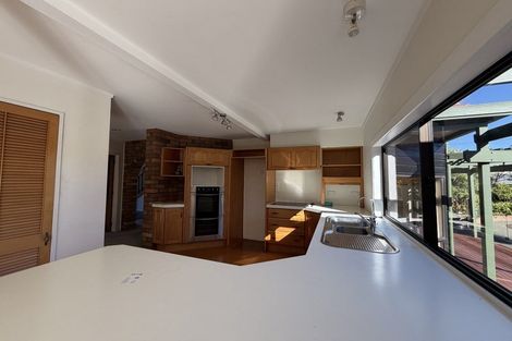 Photo of property in 7 Aotearoa Terrace, Murrays Bay, Auckland, 0630